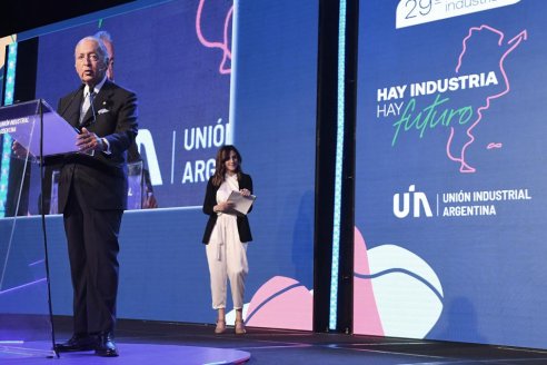 En la UIA, sectores productivos piden orden macroeconómico