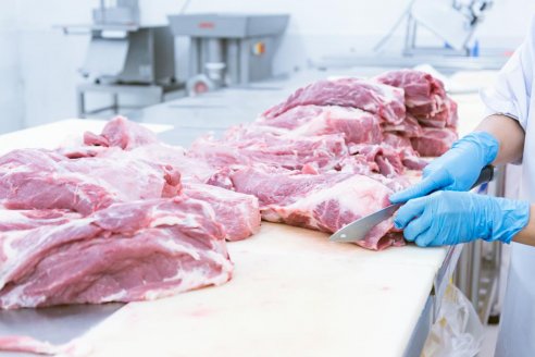 La venta de carne roja al mundo crece, pero con moderación