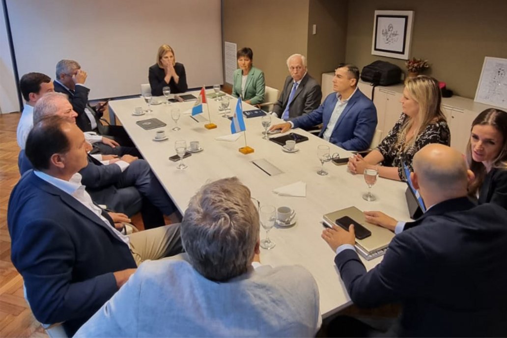 Frenar aspectos lesivos a la provincia en la Ley Ómnibus fue el tema en Interior Frenar aspectos lesivos a la provincia en la Ley Ómnibus fue el tema en Interior