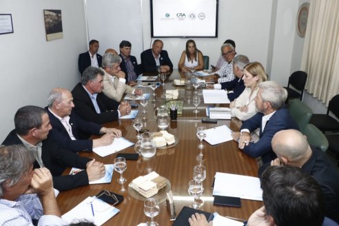Con el temor que Milei reintente subir retenciones, provincias de la Región Centro apoyarán la Ley Ómnibus