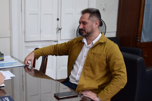 "Al productor que no controla garrapata Senasa lo bloquea"