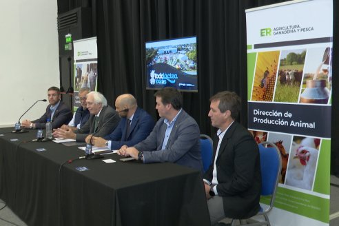 Presentación de TODO LACTEA - Centro Provincial de Convenciones - Paraná, E.Ríos