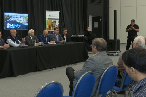 Presentación de TODO LACTEA - Centro Provincial de Convenciones - Paraná, E.Ríos