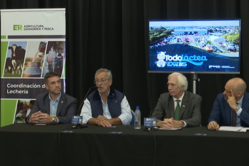 Presentación de TODO LACTEA - Centro Provincial de Convenciones - Paraná, E.Ríos