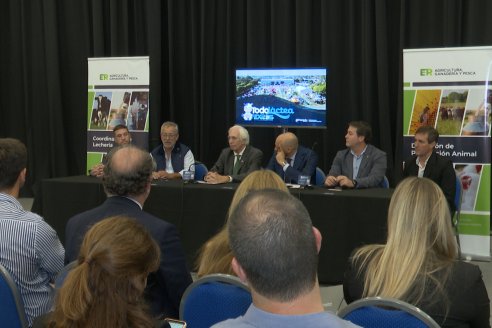 Presentación de TODO LACTEA - Centro Provincial de Convenciones - Paraná, E.Ríos