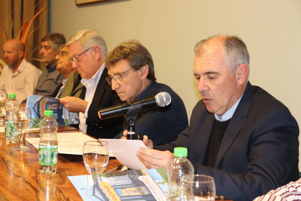 La Cooperativa Aranguren fue pionera con el cultivo de colza La Cooperativa Aranguren fue pionera con el cultivo de colza