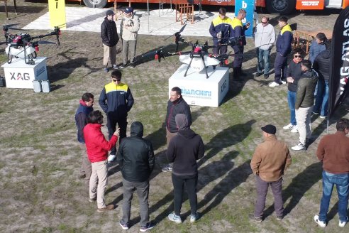 Bianchini Presición en Agricultura - Presentación a Campo de los drones XAG ATLAS en San Salvador