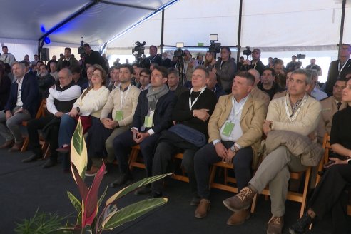 Inauguración Puerto de LDC en Santa Elena, Entre Ríos