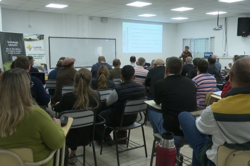 Jornadas de Capacitación Profesional para ASESORES FITOSANITARIOS 2025 - FCA UNER en Oro Verde