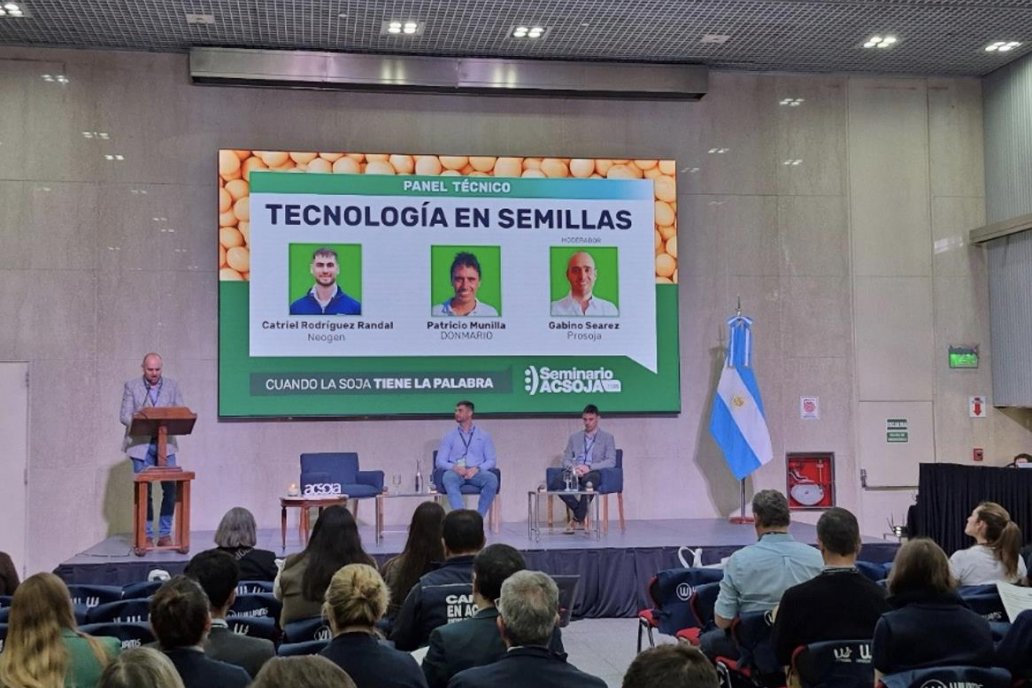 Panel de Tecnología en semillas Acsoja