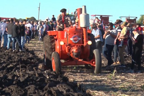 María Grande unió el presente con el futuro y el pasado de la maquinaria que hace grande al agro entrerriano