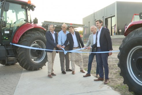 Inauguración de Nueva Casa Central de Folmer CaseIH en Crespo
