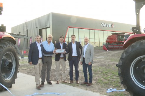 Inauguración de Nueva Casa Central de Folmer CaseIH en Crespo