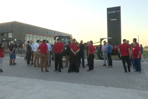 Inauguración de Nueva Casa Central de Folmer CaseIH en Crespo