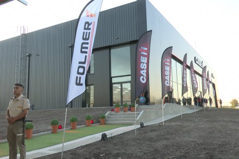Inauguración de Nueva Casa Central de Folmer CaseIH en Crespo