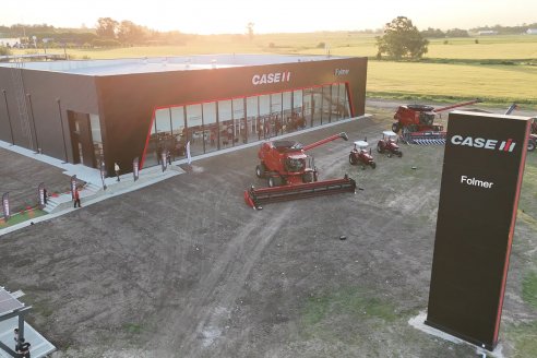 Inauguración de Nueva Casa Central de Folmer CaseIH en Crespo