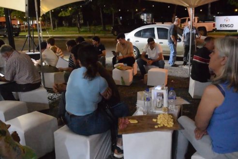 Charla Técnica y Despedida de Año en Veterinaria Hernandez, Federal