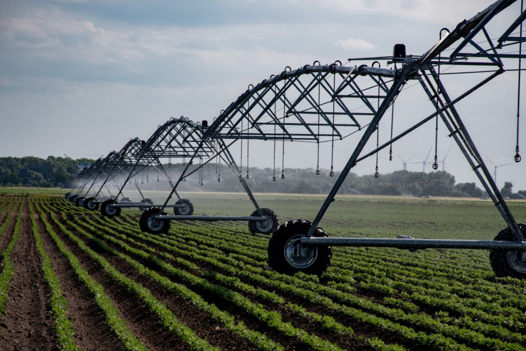 Se vendieron más de 600 equipos de riego por pivot