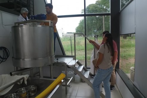 8° Curso de Realización de Quesos en el Centro de Capacitación Agrolac Paraná