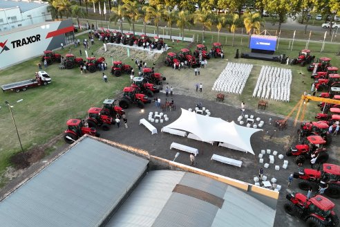 MB Maquinarias: Presentación Oficial de los Tractores Traxtor en Gral. Ramiez