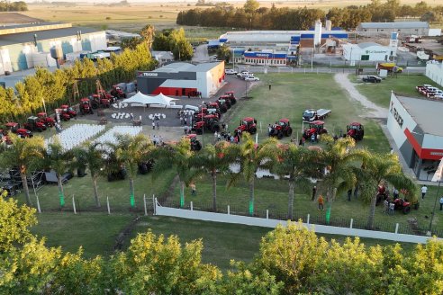 MB Maquinarias: Presentación Oficial de los Tractores Traxtor en Gral. Ramiez
