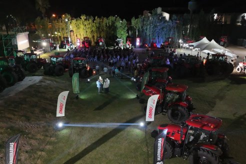 MB Maquinarias: Presentación Oficial de los Tractores Traxtor en Gral. Ramiez