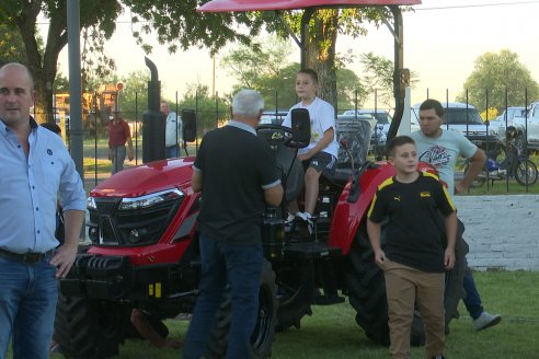 MB Maquinarias: Presentación Oficial de los Tractores Traxtor en Gral. Ramiez