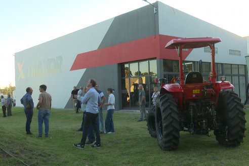 MB Maquinarias: Presentación Oficial de los Tractores Traxtor en Gral. Ramiez