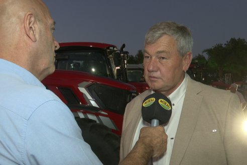 MB Maquinarias: Presentación Oficial de los Tractores Traxtor en Gral. Ramiez