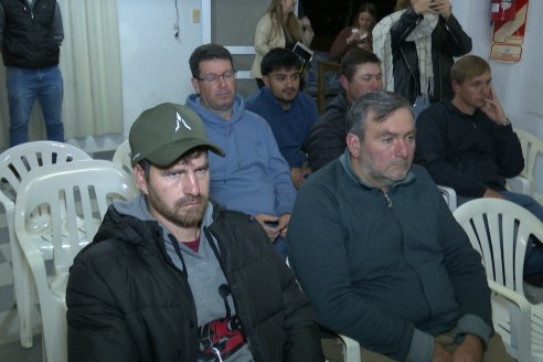 Jornada de Capacitación de El Molino Agroservicios en Sociedad Rural de Maria Grande