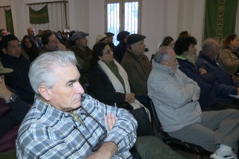 Jornada Técnica sobre Ganaderia Regenerativa REGENERA Gualeguay - Nodo Entre Rios de Ruuts by Ovis