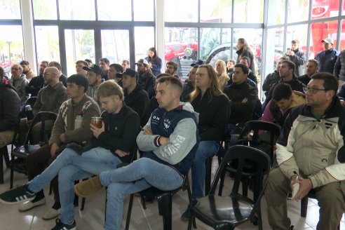 Jornada de Capacitación de MB Maquinarias: Precision al vuelo - Gira tecnológica de aplicacion con drones