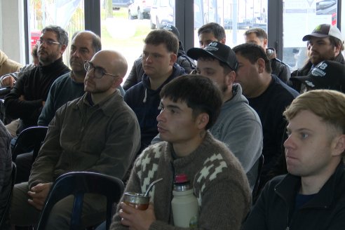 Jornada de Capacitación de MB Maquinarias: Precision al vuelo - Gira tecnológica de aplicacion con drones