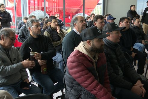 Jornada de Capacitación de MB Maquinarias: Precision al vuelo - Gira tecnológica de aplicacion con drones