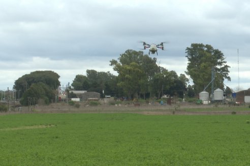 Jornada de Capacitación de MB Maquinarias: Precision al vuelo - Gira tecnológica de aplicacion con drones