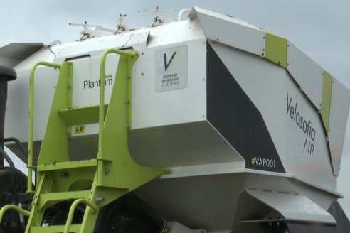 Presentación de la nueva sembradora Velosofía Air de Giorgi-Plantium en El Tatú Maquinarias - Seguí, Entre Rios