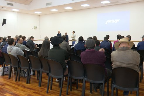 IRRIGATIO Riego & Energia: Jornada de Riego y Nutrición por goteo subterraneo en Villaguay