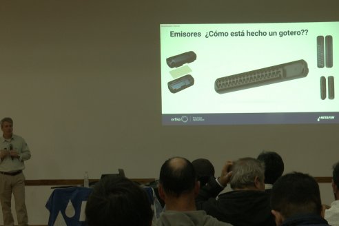 IRRIGATIO Riego & Energia: Jornada de Riego y Nutrición por goteo subterraneo en Villaguay