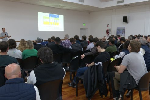 IRRIGATIO Riego & Energia: Jornada de Riego y Nutrición por goteo subterraneo en Villaguay