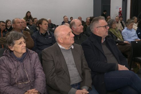 Jornada Caminos y Territorio en Crespo