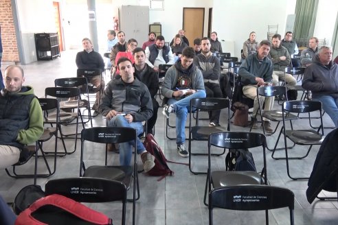 Capacitación profesional para asesores fitosanitarios - FCA UNER