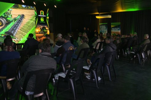Jornada de Capacitación John Deere en Accion - COSECHA
