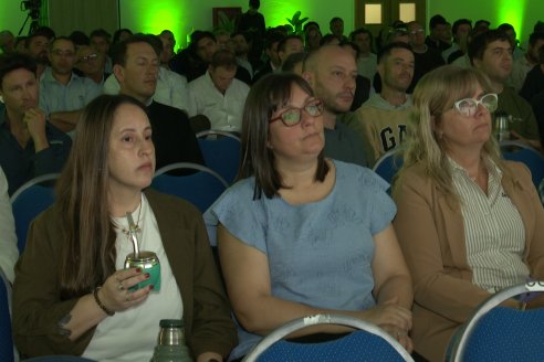 1° Simposio Mundo Brassicas en Paraná organizado por Nufarm